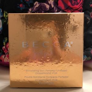 Becca Champagne Pop Shimmering Skin Perfector